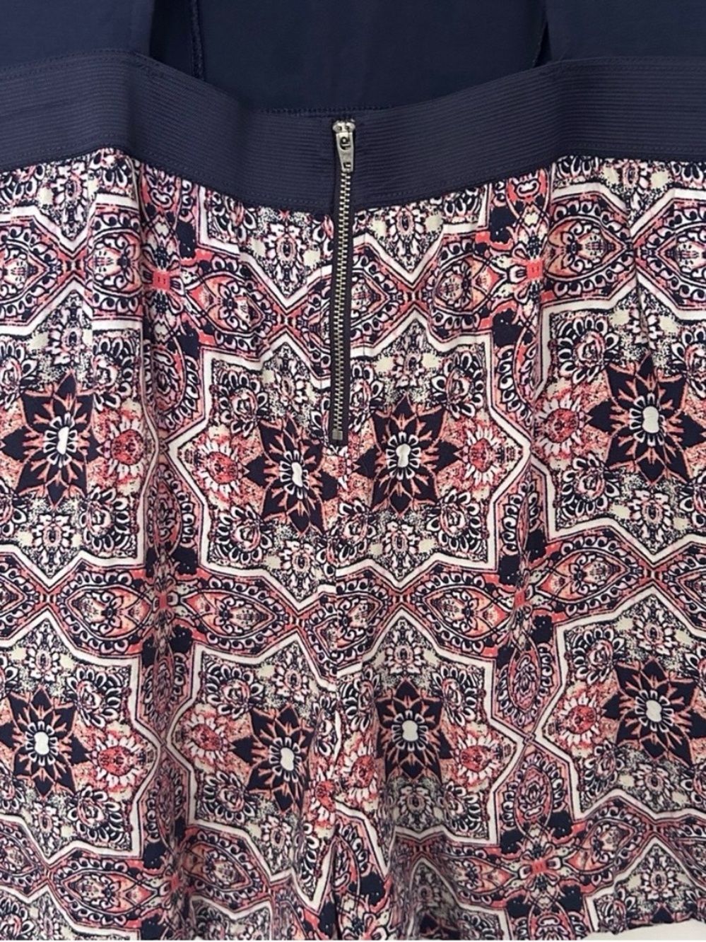 Xhilaration XL Navy Pink Boho Print Cutout Back Romper Summer Festival - Picture 6 of 11